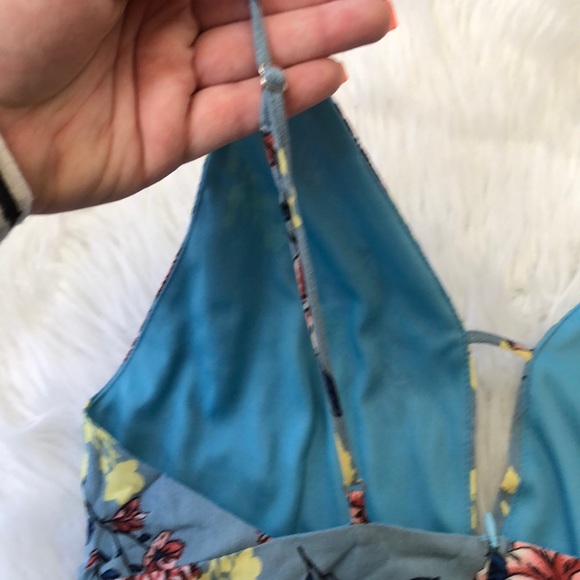 🌸 floral zip back spring romper 🌸 - Picture 6 of 6